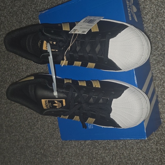 New Adidas Superstar Shellheads size 10.5 - Picture 2 of 7